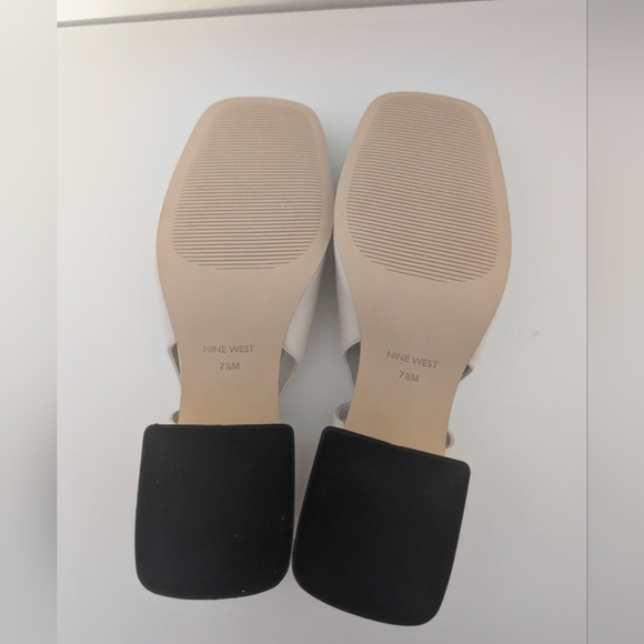 Cast Block Heel Slingback Pumps - Picture 6 of 9